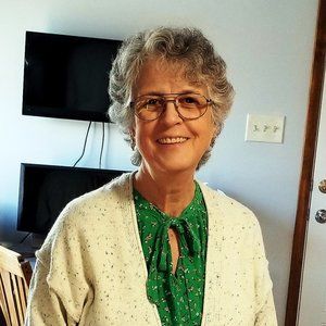 Meet Deb a Posher for her Mom.